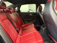 Audi S4 3.0 TFSI V6 Saloon 4dr Petrol Tiptronic quattro Euro 6 (s/s) (354 ps) 33