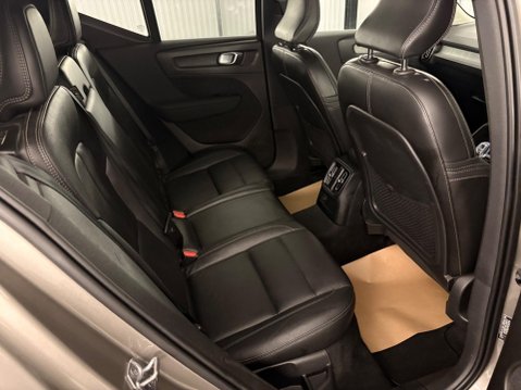 Volvo XC40 1.5h T5 Twin Engine Recharge 10.7kWh Inscription Pro Auto Euro 6 (s/s) 5dr 6