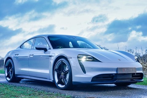 Porsche Taycan Performance Plus 93.4kWh 2