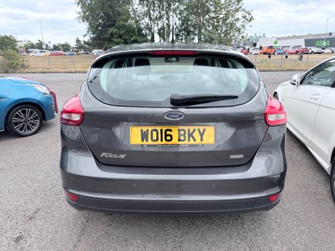 Ford Focus 1.0 TITANIUM [SAT NAV] 6