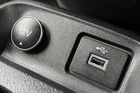 Ford Transit Connect 200 L1 Trend 100 ps Tdci Panel Van - Air Con 24