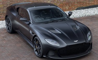 Aston Martin DBS Superleggera 8