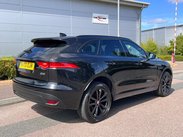 Jaguar F-Pace 2.0 D180 Chequered Flag Auto AWD Euro 6 (s/s) 5dr 3