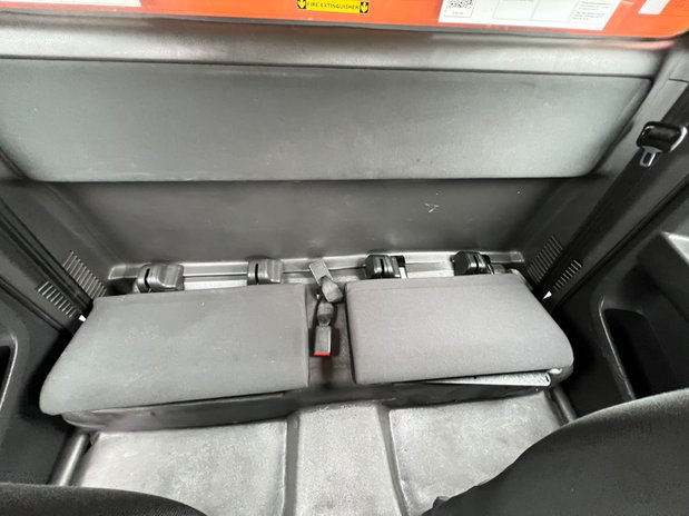 Isuzu D-Max Utility | 1.9 LT | Extended Cab | Tow Bar | AC | E 38