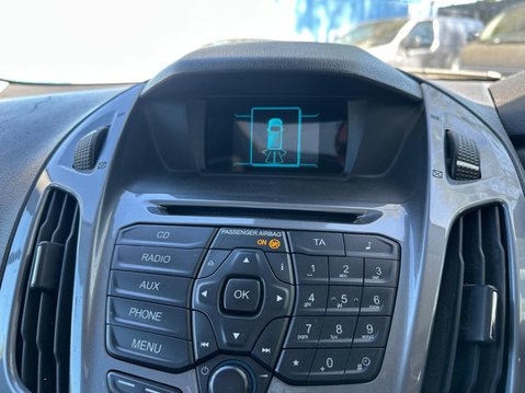 Ford Tourneo Connect TITANIUM TDCI 18