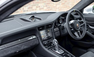 Porsche 911 (991) GT3 RS 13