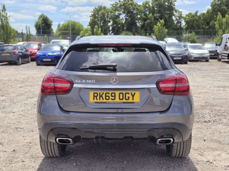 Mercedes-Benz GLA 1.6 GLA180 GPF Urban Edition SUV 5dr Petrol 7G-DCT Euro 6 (s/s) (122 ps) 9
