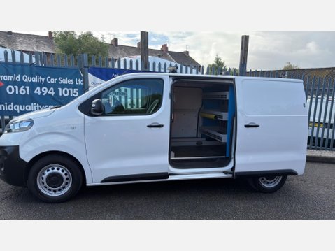 Vauxhall Vivaro 1.5 Turbo D 2900 Edition L1 H1 Euro 6 (s/s) 5dr 3
