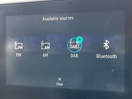 Renault Captur 1.6 Captur Techno E-Tech PHEV Auto 5dr 34