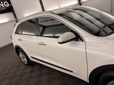 Kia Niro 1.6h GDi 2 DCT Euro 6 (s/s) 5dr 36
