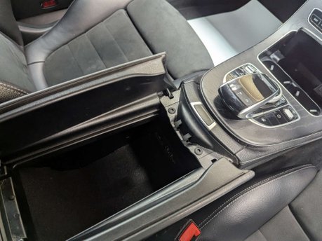 Mercedes-Benz E Class 2.0 E 300 AMG Line Auto 2dr 51