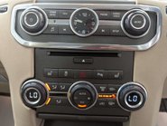Land Rover Discovery 3.0 Discovery SE Tech SDV6 Auto 4WD 5dr 63