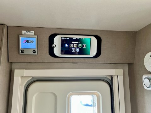 Swift Eccles 590 AL 22