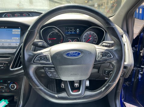 Ford Focus 2.0 TDCi ST-3 Hatchback 5dr Diesel Manual Euro 6 (s/s) (185 ps) 18