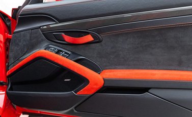 Porsche 911 GT2 RS (991) 22