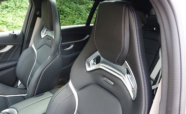 Mercedes-Benz C63 S Estate 9