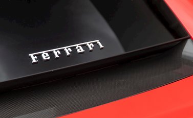 Ferrari 812 Superfast 31