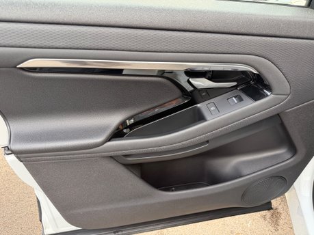 Land Rover Range Rover Evoque R-DYNAMIC S MHEV 42