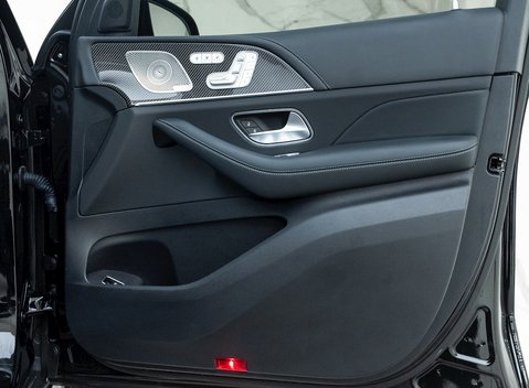 Mercedes-Benz GLS 63 Night Edition Executive 29