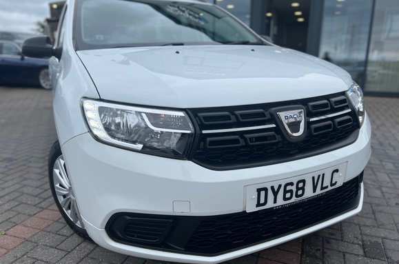 Dacia Logan ESSENTIAL 1.0 TCE ESTATE 5