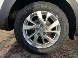 Hyundai TUCSON 1.6 Tucson SE Nav GDi 2WD 5dr 14