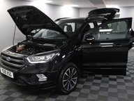 Ford Kuga ST-LINE 16