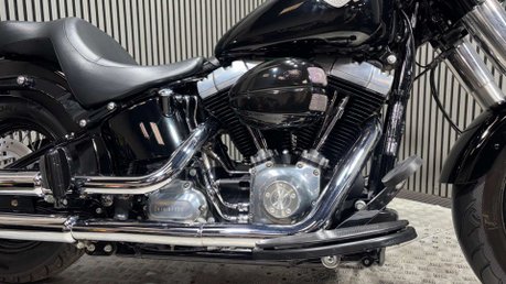 Harley-Davidson Softail 1690 FLS SLIM 2016 ONLY 9K 1 GENUINE OWNER STUNNING CRUISER 45
