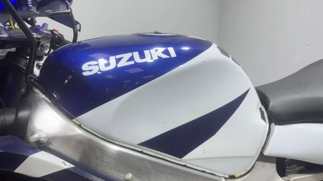 Suzuki GSX-R SRAD 1997 31K GOOD RUNNING CLASSIC SPORTS BIKE PROJECT 600CC 24