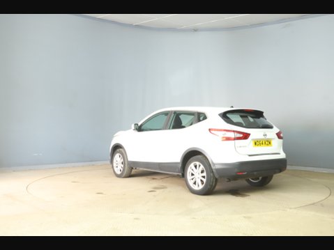 Nissan Qashqai ACENTA DIG-T SMART VISION 5