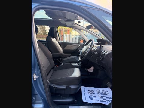 Citroen C4 Picasso 1.6 C4 Grand Picasso Exclusive+ e-HDi Semi-Auto 5dr 13