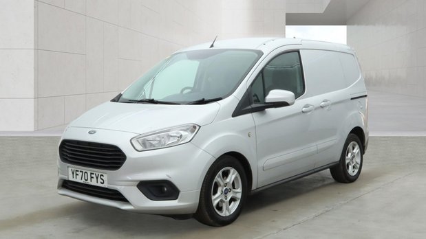 Ford Transit Courier SWB L1H1 Low Roof Limited Air Con Alloys Sensors EURO 6 NO VAT 1