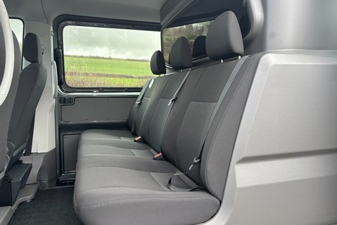 MAN TGE 3.180 4Motion Standard Lr DCIV - DSG Auto - 6 Seats 16