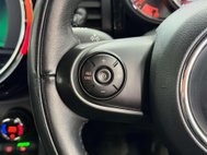 Mini Convertible 1.5 Cooper Convertible 2dr Petrol Steptronic Euro 6 (s/s) (136 ps) 39