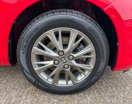 Toyota Yaris 1.5 Yaris Icon Tech VVT-i 5dr 16