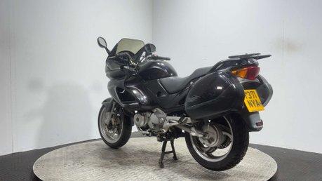 Honda NT650V Deauville 26K 2001 GOOD RUNNING PROJECT BIKE SPARES OR REPAIR 650CC 6