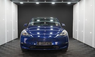 Tesla Model Y LONG RANGE AWD Comfort Suspension GROK AI Panoramic Roof One Owner VATQ 9