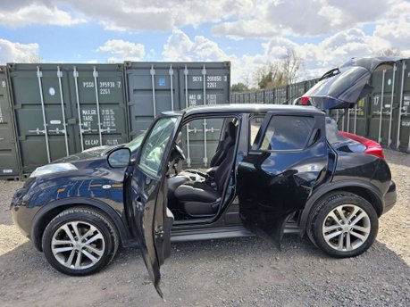 Nissan Juke 1.6 Acenta Premium SUV 5dr Petrol CVT Euro 5 (117 ps) 12