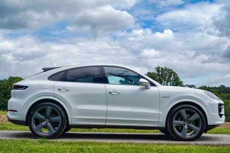 Porsche Cayenne COUPE V6 E-HYBRID