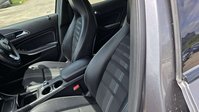 Mercedes-Benz GLA 1.6 GLA180 GPF Urban Edition SUV 5dr Petrol 7G-DCT Euro 6 (s/s) (122 ps) 11