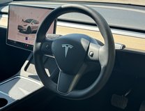 Tesla Model Y (Dual Motor) Long Range SUV 5dr Electric Auto 4WDE (384 bhp) 13
