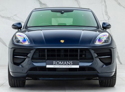 Porsche Macan GTS 4
