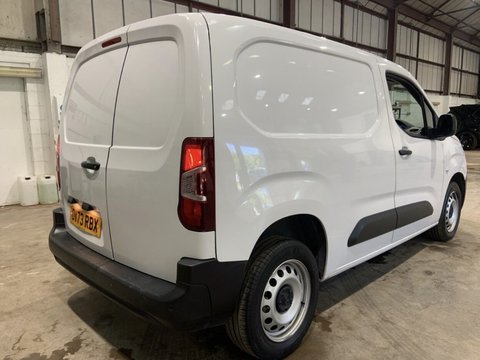 Peugeot Partner BLUEHDI PROFESSIONAL PREMIUM PLUS L1 5