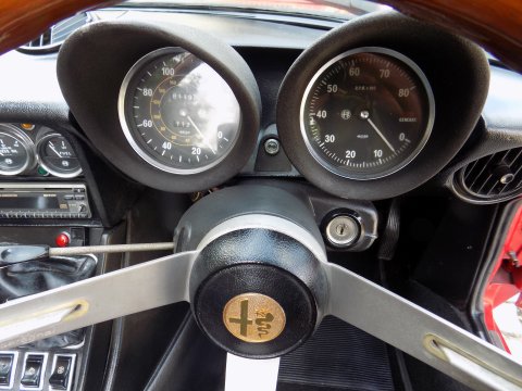 Alfa Romeo Spider 2000 Spider Veloce 73