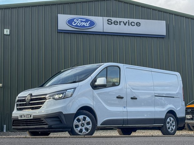 Renault Trafic LWB L2H1 Low Roof Advance Ll30 Air Cruise SELECT 1