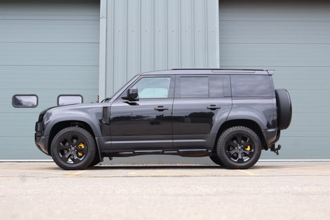 Land Rover Defender 110 HARD TOP SE MHEV super low miles styled by SEEKER UK ask about rear seats  8