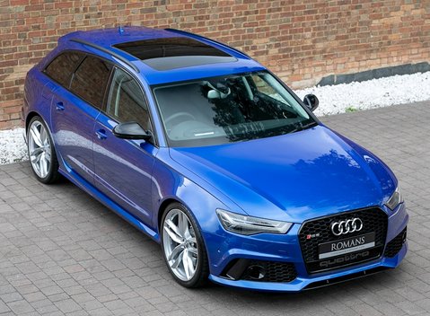 Audi RS6 Avant 8