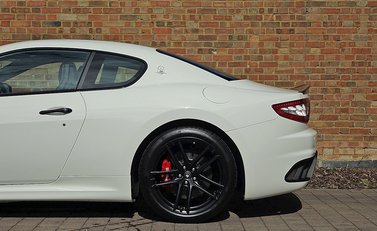 Maserati Granturismo MC Stradale 19