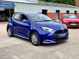 Toyota Yaris 1.5 Yaris Icon HEV CVT 5dr 4