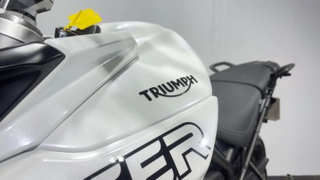 Triumph Tiger XRT 2019 ONLY 9K SERVICE HISTORY MOT VERY CLEAN 800CC 46