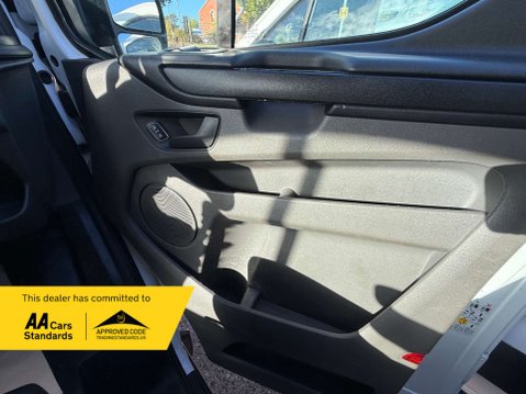 Ford Transit Custom 2.0 Transit Custom 320 Base 25